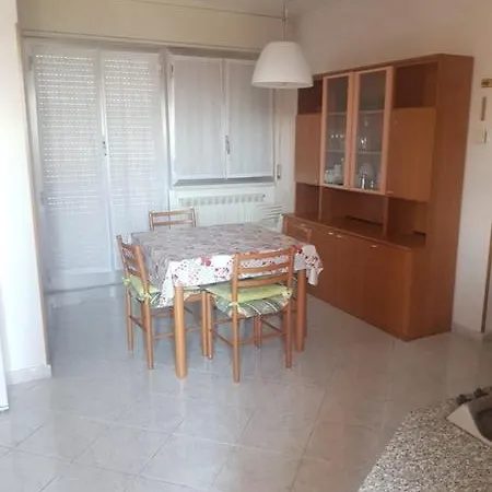 Appartamento Cesano Mare Marotta