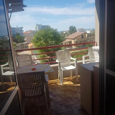 Appartamento Cesano Mare Marotta