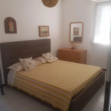 Cesano Mare Apartment Marotta