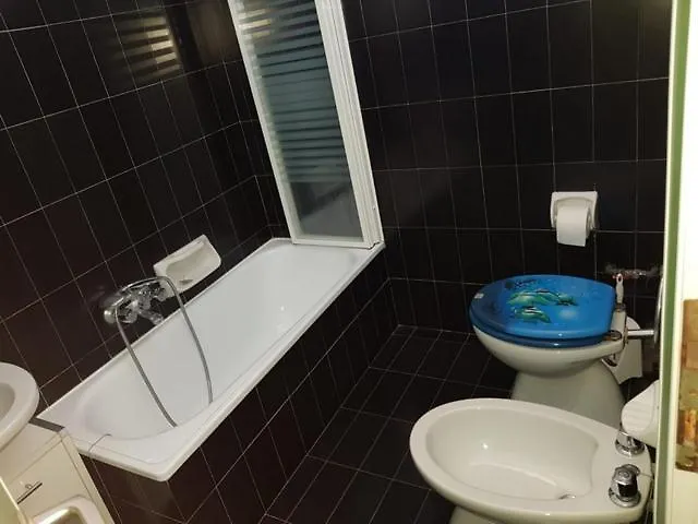 Cesano Mare Apartment Marotta