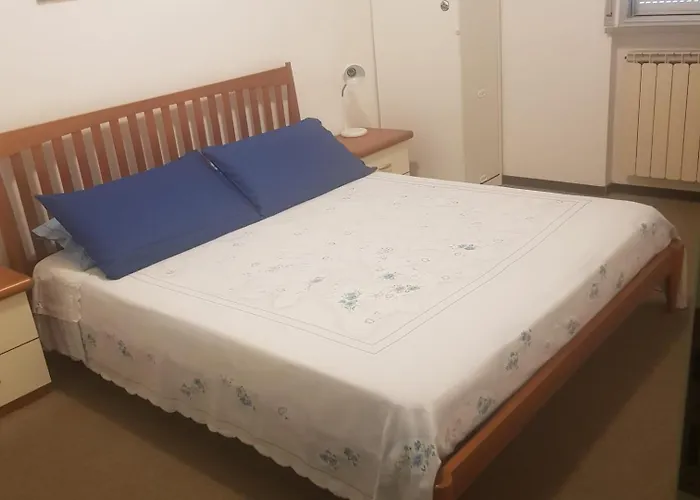 Apartment Cesano Mare