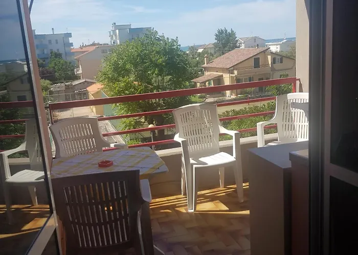 Apartment Cesano Mare